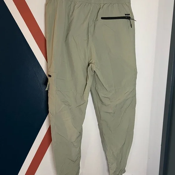 PacSun Sage Green Cargo Joggers - Picture 4 of 5